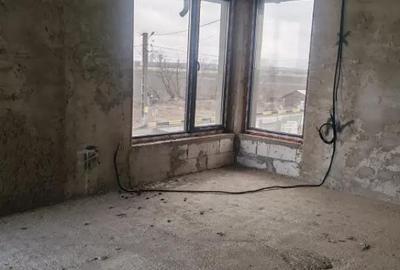 Casă cu 4 camere cu Teren 1380 Mp în Brazi - 4
