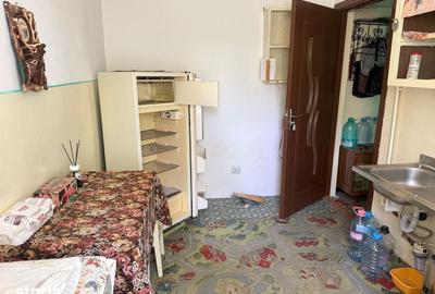 Apartament cu 4 camere semidecomandat în Micro 9 - 9