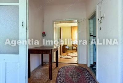Casa si teren 858mp in Simeria Veche, zona centrala, Jud. Hunedoara. - 1