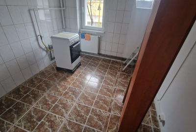 Apartament cu 2 camere semidecomandat în Astra - 10
