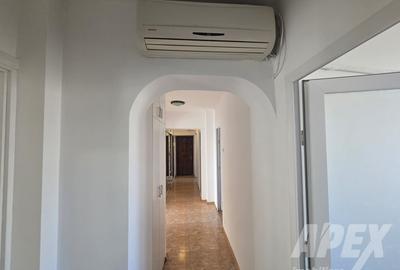 Apartament cu 4 camere decomandat, mobilat în Drumul Taberei - 19