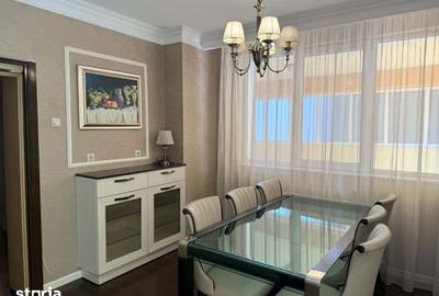 Casă cu 8 camere cu Teren 500 Mp în Gruia