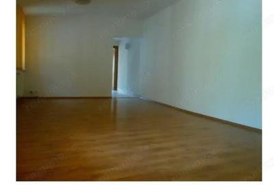 Casă cu 4 camere cu Teren 100 Mp în Moșilor - 7