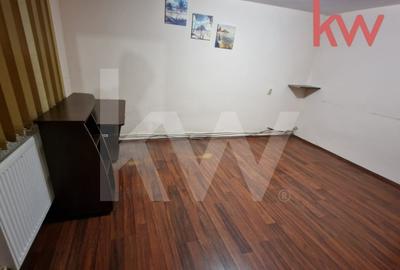 Spatiu de inchiriat zona centrala, 70 mp, demisol - 3