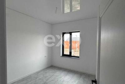 Apartament cu 3 camere decomandat, mobilat în Bascov - 5