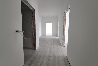 Penthouse cu 3 camere decomandat în Galata - 16