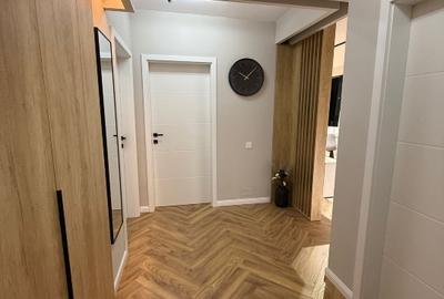 Apartament cu 3 camere semidecomandat în Florești - 10