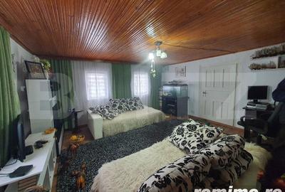 Casă cu 3 camere cu Teren 70000 Mp în Central - 8