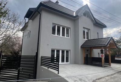 Casă cu 4 camere în Central - 2