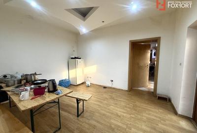 Casă individuală cu 6 camere cu Canalizare în Dumbrăvița - 5