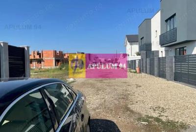 Teren de 702 mp, în Domnești - 3