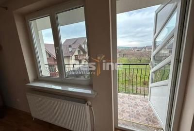 Casă cu 7 camere cu Teren 2760 Mp în Central - 1