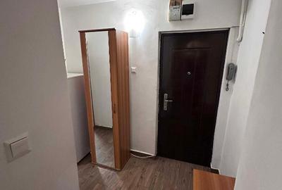 Garsoniera decomandat - zona Racadau - 6