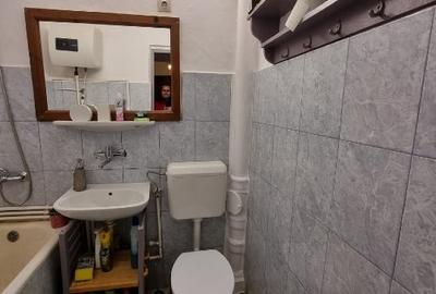 Garsonieră de închiriat pe termen lung in Satu Mare, str. Dariu Pop - 3