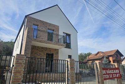 Casă cu 4 camere în Tăuți - 5