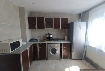 Inchiriez apartament doua camere Drumul Taberei - 2