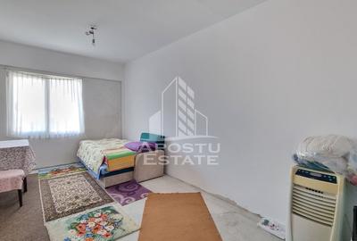 Casă cu 5 camere cu Teren 200 Mp în Mehala - 8