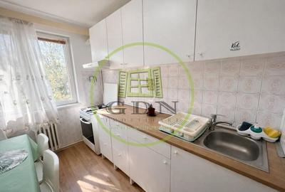 Apartament cu 3 camere decomandat, mobilat în Pajura - 8