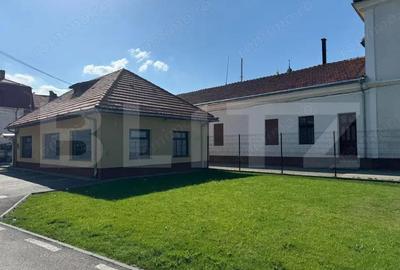 Spatiu chirie, ultracentral, curte BCR, 105MP - 1