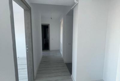 Apartament cu 3 camere în Central - 1