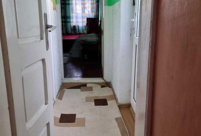 Casă cu 4 camere în Central - 2