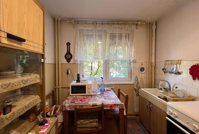 Apartament 2 camere, Etaj 1, Semidecomandat, Piața București, Oradea. - 6