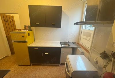 Apartament 1 camera zona Balcescu,langa Hotel Perla cu intrare prin curte privata si boxa ! - 2