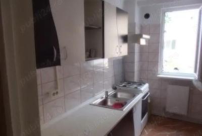 Apartament cu 3 camere decomandat în Dărmănești - 6
