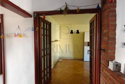 Apartament cu 3 camere decomandat, mobilat în Soarelui - 9