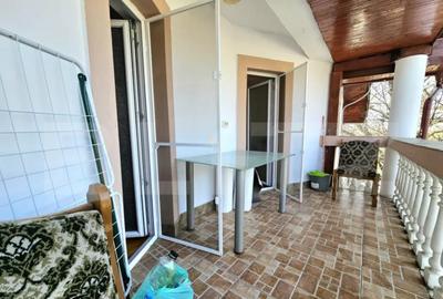 Apartament cu 3 camere decomandat în Chișoda - 8