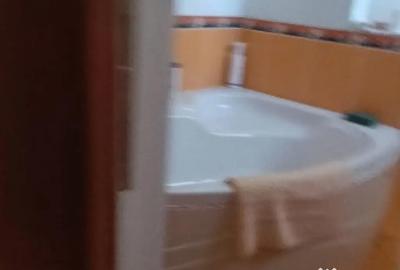 Casă cu 5 camere cu Teren 700 Mp în Zamora - 6