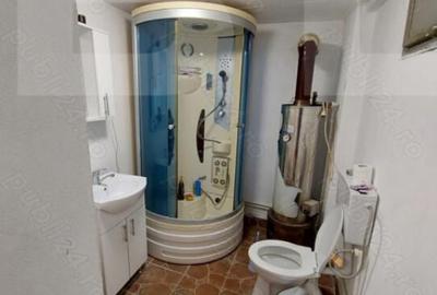 Casa de vanzare intr-o zona lini?tita, sus pe deal, cu - 2