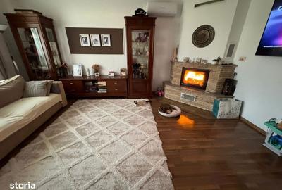 Casă cu 5 camere cu Teren 810 Mp în Ciurea