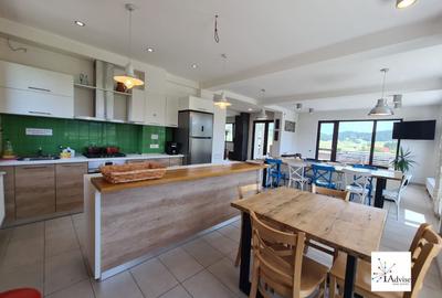 Vila Cu Panorama De Vanzare In Fundata - 15