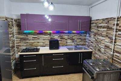 Apartament cu 3 camere decomandat în Trocadero - 4