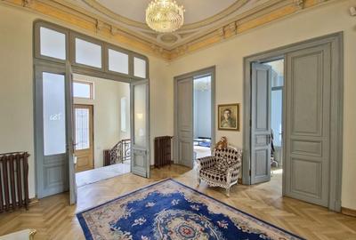 Vila cu arhitectura , 1000mp, 685 mp teren Vila cu arhitectura , 1000mp, 685 mp teren - 3