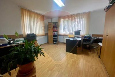 Spațiu industrial, de 1,700 mp, în Stupini - 10