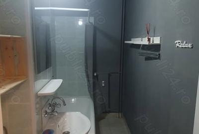 Garsonieră decomandată în Tei - 9