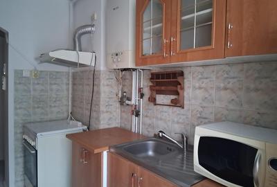 Apartament cu 2 camere semidecomandat în 7 Noiembrie - 4