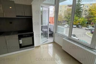 Apartament cu 4 camere decomandat, mobilat în Centrul Civic - 2