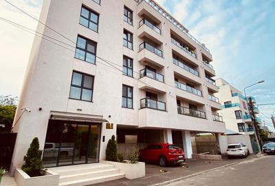 Apartament cu 4 camere decomandat în Mihai Bravu
