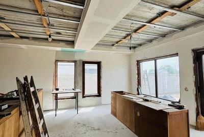 Casă cu 4 camere în Central - 7