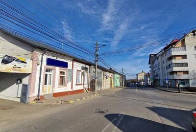De inchiriat spa?iu comercial, zona Piata Mare , vad comercial ideal - 1