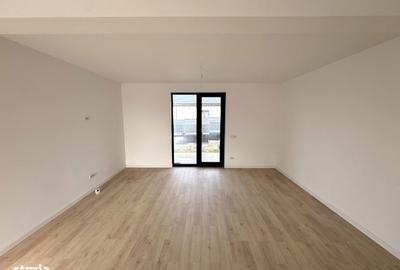 Casă cu 4 camere cu Teren 540 Mp în Miroslava - 2