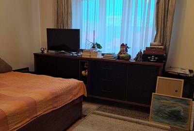 Apartament cu 3 camere decomandat în Central - 7