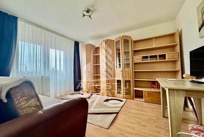 Garsonieră decomandată, mobilată în Central - 4