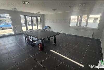 Spațiu comercial, de 150 mp, în Central - 9
