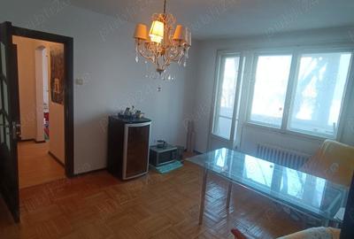 Apartament cu 2 camere semidecomandat în Progresul - 5