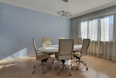 Casă cu 14 camere cu Canalizare în Kiseleff - 3