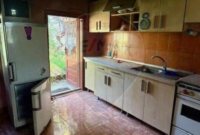 Casa / Vila cu 2 camere de vanzare - 2